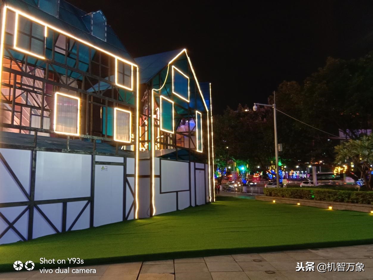 vivo Y93s上手：AI长续航，有颜又有料 千元轻旗舰首选