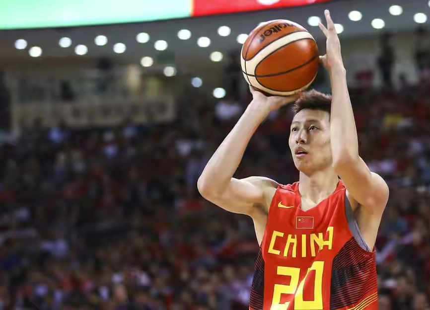 郭艾伦加入哪些nba(后卫8选4！悬念大！郭艾伦领衔进入中国男篮12人大名单)