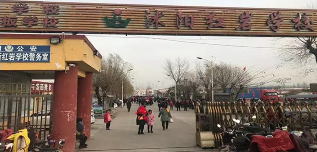 6个红岩村，8所红岩小学，50余家红岩驿站，上汽红岩让卡友真放心