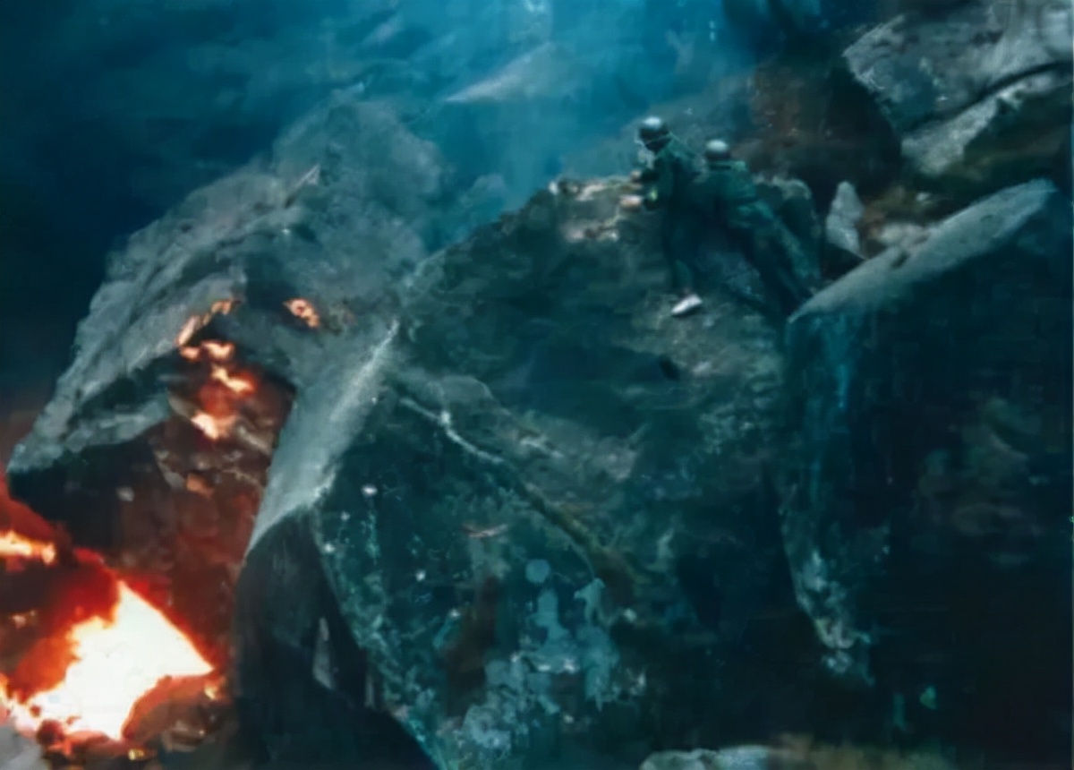 1988年，四川“白岩洞剿匪”：千名军警参与围剿，解放军出动支援