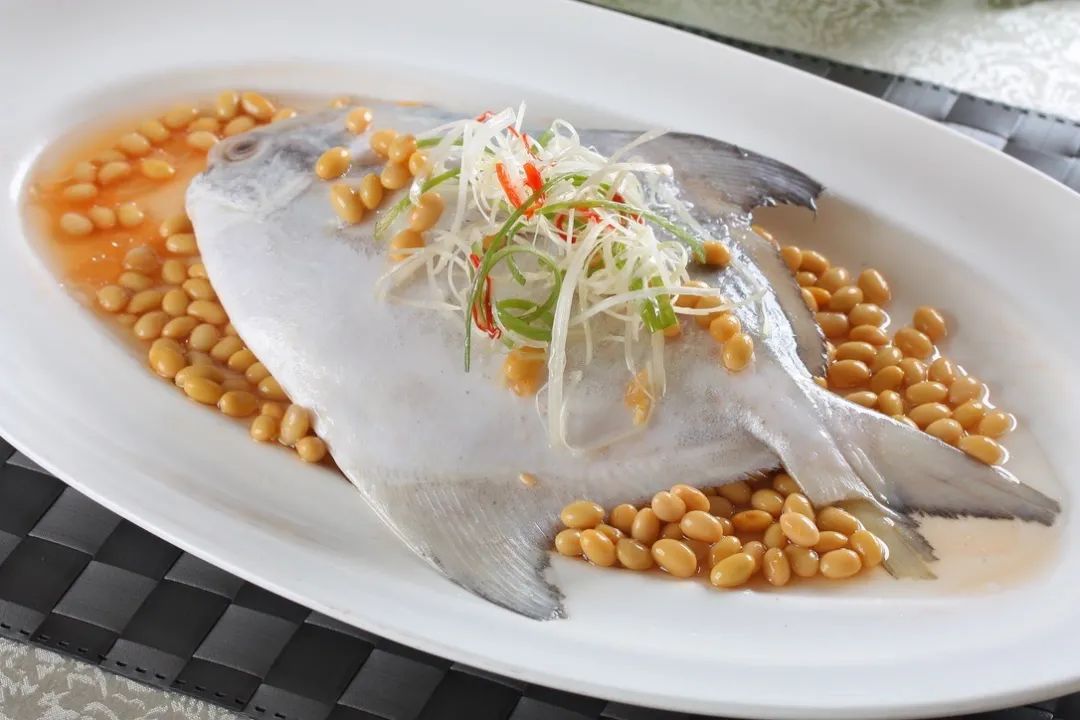 年会预定 | N+1种选择，不如选择一站式宴会服务