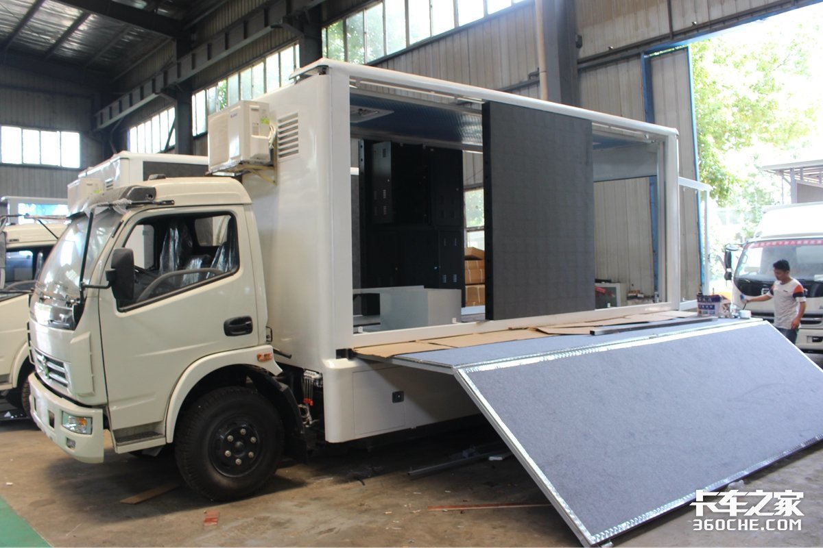 为啥这么多专用车都爱用多利卡底盘？车型丰富+配置适应广