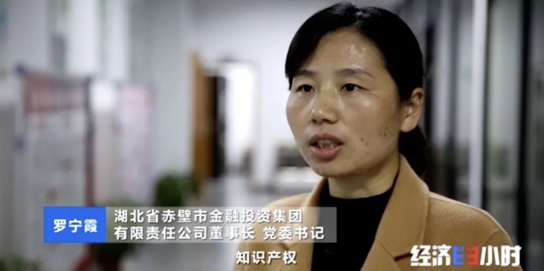 鸡蛋30米高处摔下不破、汽车撞墙几乎无损伤、钢板千度烧不透...是真的吗？