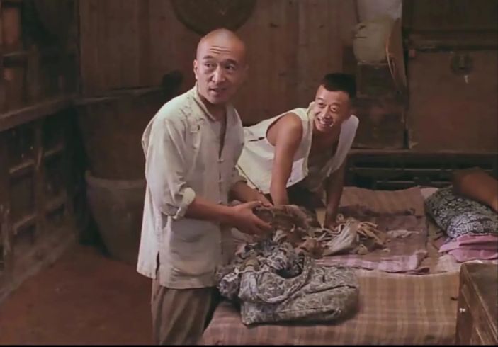 张艺谋首部揭露封建社会下血泪史电影《菊豆》，被禁播了25年
