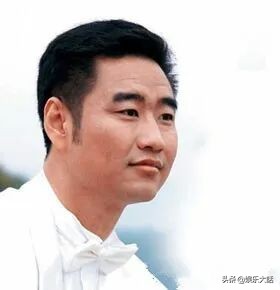 悲情的丛飞：36岁患癌，妻子被飞石砸中身亡，好人没好报