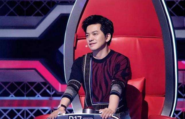 搞个清华小鲜肉，向李健示威？