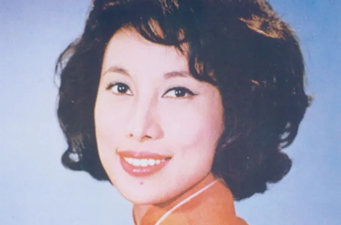 七十年代“香港十大歌星”之女歌手篇：从国语歌唱到粤语歌