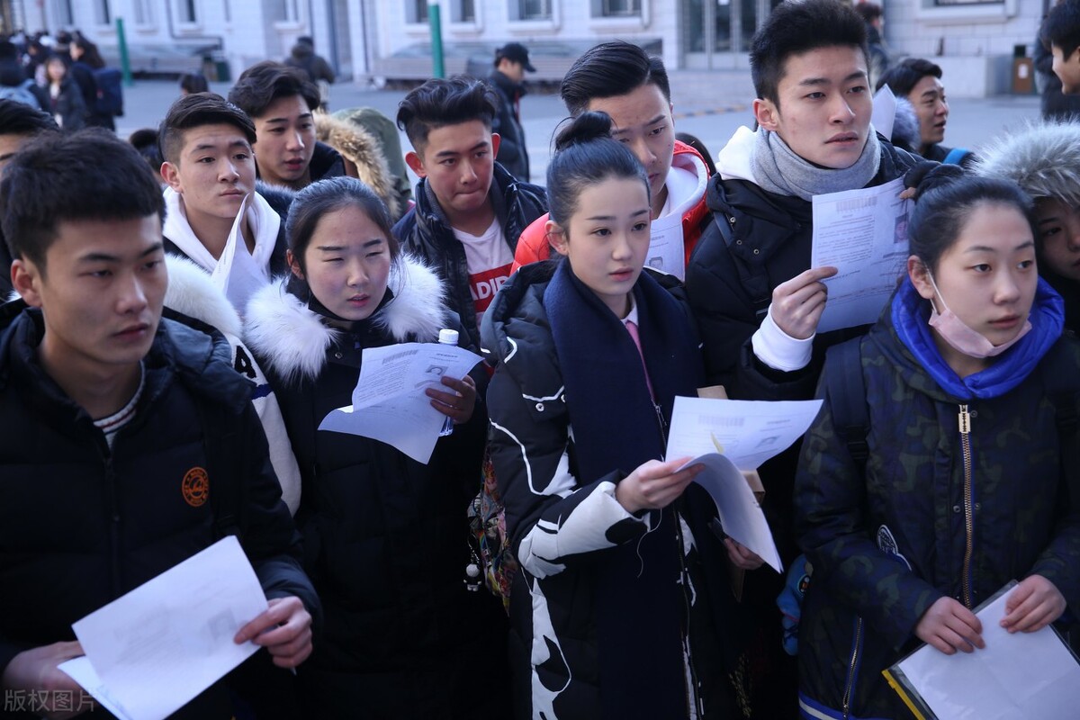 西南大学艺术合格线（艺术生投档成绩最高的综合性大学有哪些）