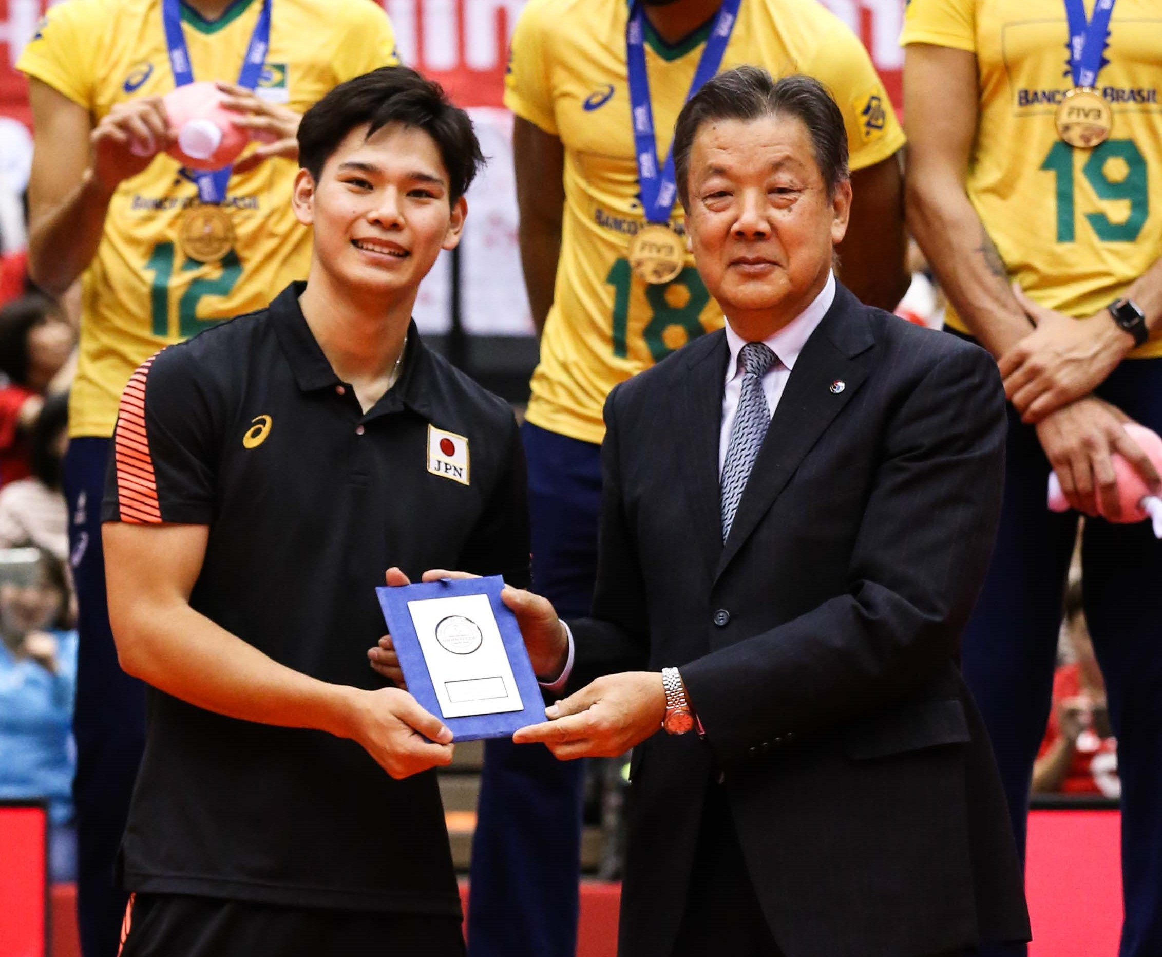 西田有志是几号(国际排联聚焦日本男排新星西田有志 专栏介绍20岁小将成长历程)