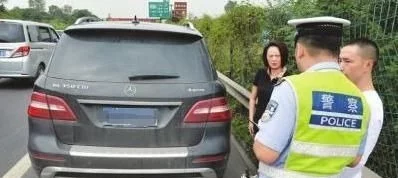 高速竟然可以走应急车道了？不会被处罚吗？交警：可以走，没问题