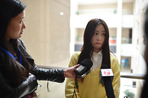 被半个娱乐圈转发！谭维维的新歌《小娟》，藏着多少中国女人的痛