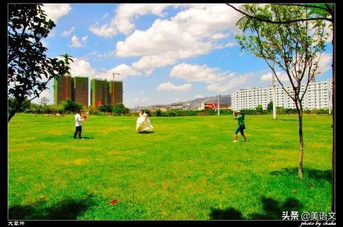 熟悉的地方也有风景500字作文(小学优秀满分范文)-小学作文-电子课本网 熟悉的地方也有风景500字作文(小学优秀满分范文)-小学作文