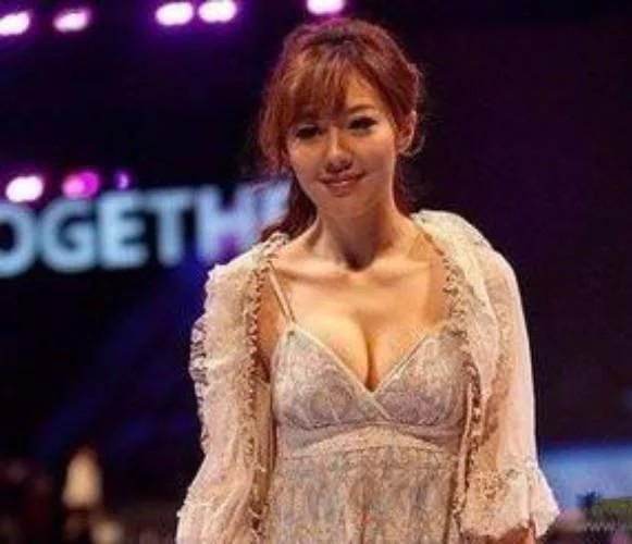 还记得红极一时的“度娘”吗？曾经火遍了整个网络？