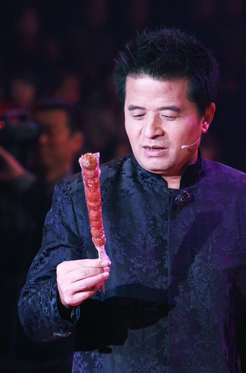 毕姥爷风波:娱乐圈的闹剧还是人性的拷问?
