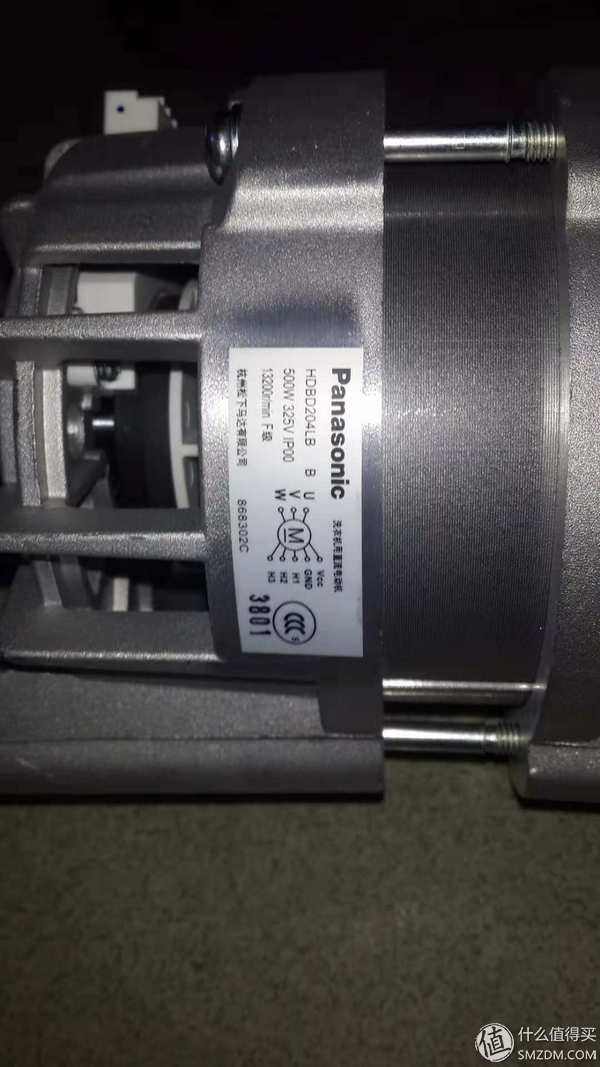 洗衣机：有容乃大 四千元10kg哪家强？松下、LG、三星对比横评