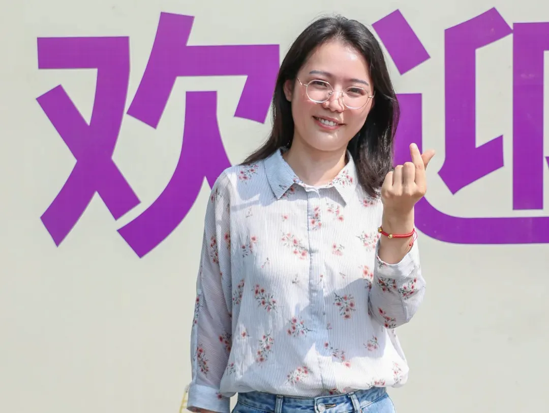 高学历！高颜值！浙江一高校2021级新生辅导员集体出镜，太惊艳