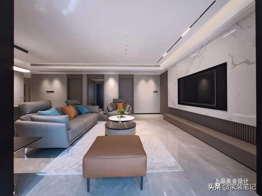 看了长沙夫妻的极简风，才知道什么是“网红”装修，隐形墙很惊艳