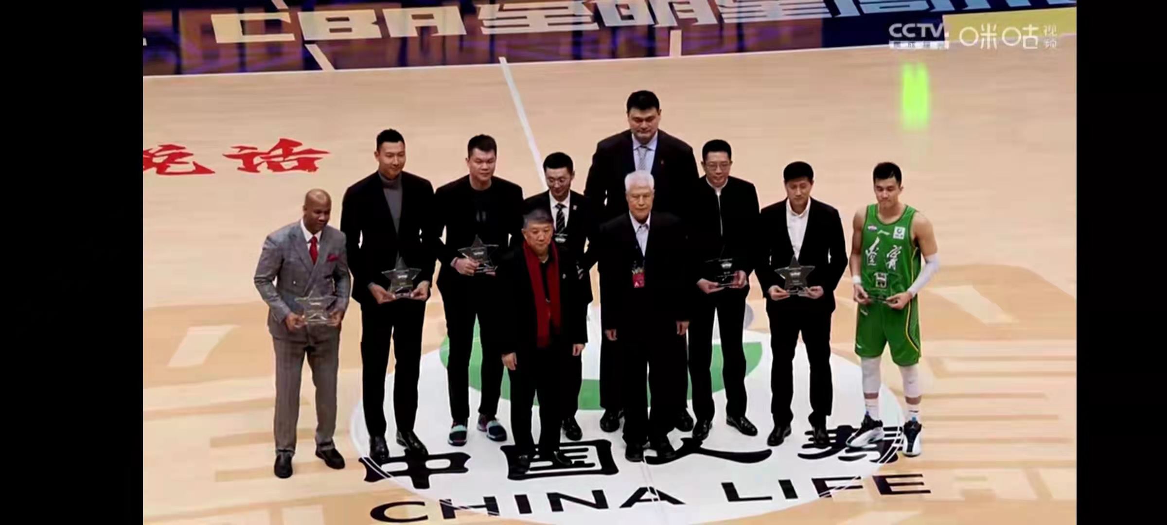 2018全明星cba哪里赢(全明星落幕！南区战胜北区，吴前MVP、张镇麟获得扣篮冠军)