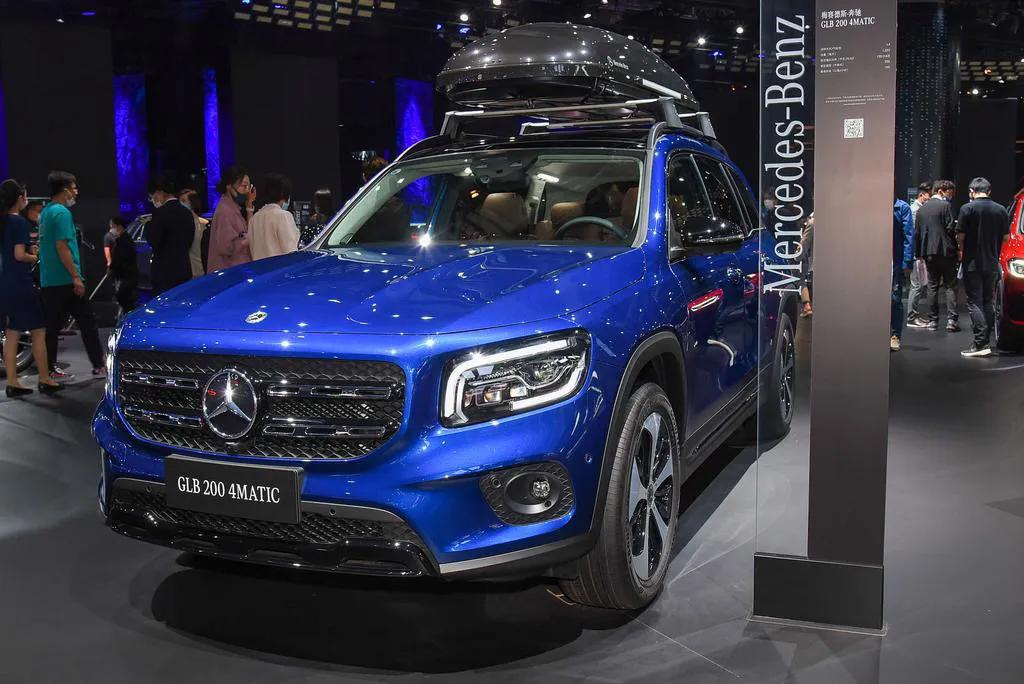 在售奔驰车型集合了，哪款让你心动，奔驰真的不坑穷人吗？