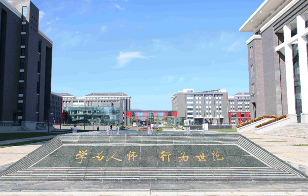 教育部发布新榜单，2021人文社科高校排行，北大“爆冷”排第23