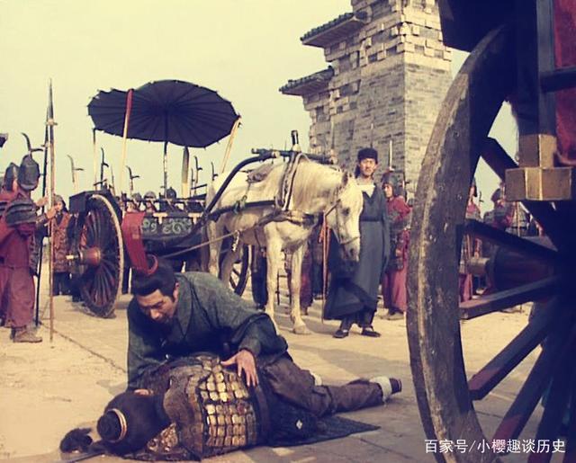 陶渊明与上级死磕，放弃五斗米回家务农，只是晋朝黑暗的一个缩影
