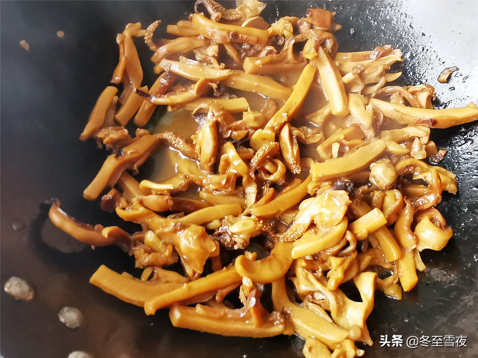 干墨鱼怎么做好吃家常做法（方法分享您轻松就能学会）