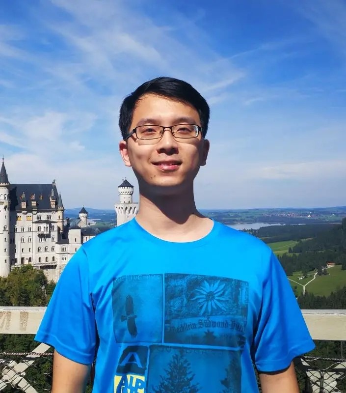 再有两应届生入选百万年薪“天才少年”，华中科技大学师生：实至名归，华为血赚