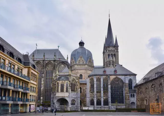 冬日遗产汤，泡吗？