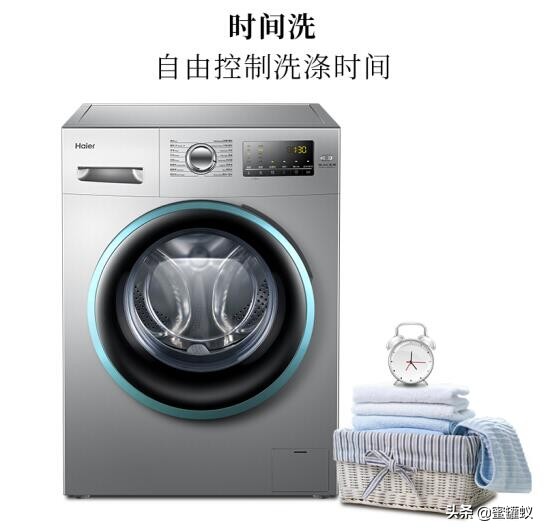 在选洗衣机时，要综合考虑品牌、功能、价格等因素。比如博世、西门子等，质量不错但价格较高；小、海尔性价比较高。