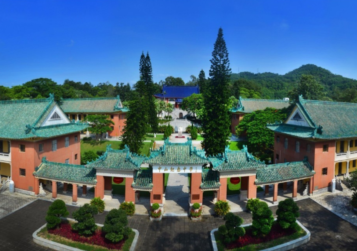 广东这3所高中很幸运，重本率近乎80%，被清华选为“生源基地”