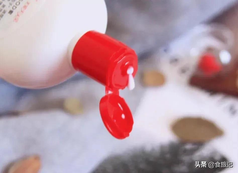 真情永不变，大宝天天见！80后90后，第一支护肤品绝对是它