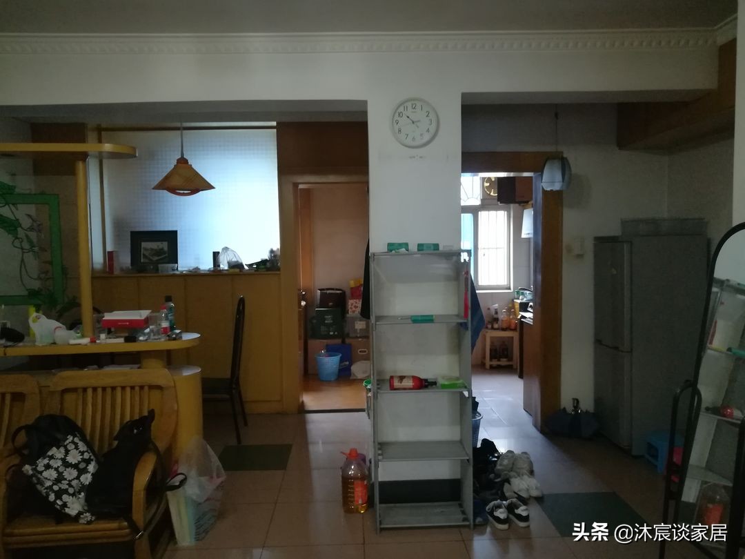 真心佩服这对夫妻，改造破旧二手房，让室内大放异彩，实在太牛了