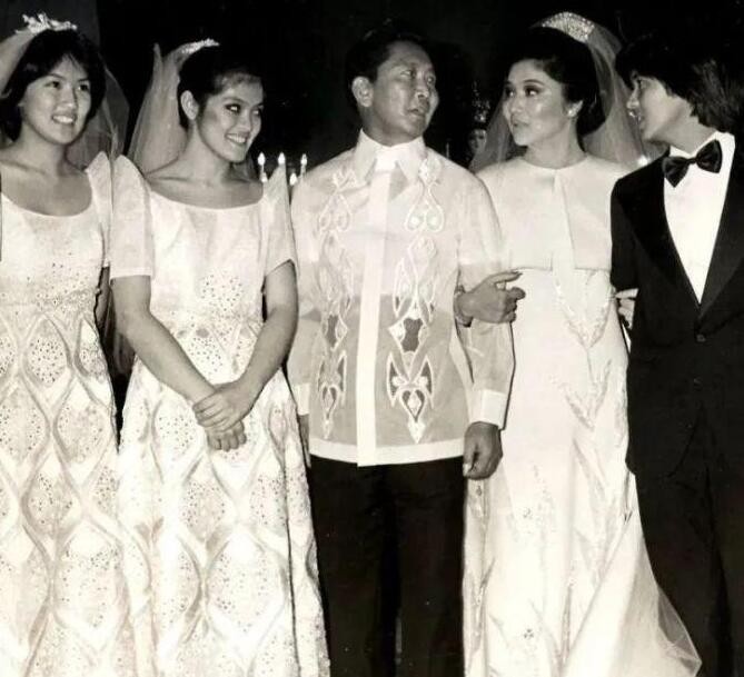 世界巨贪费迪南德·马科斯，家藏数吨黄金29架飞机，拖垮一国经济