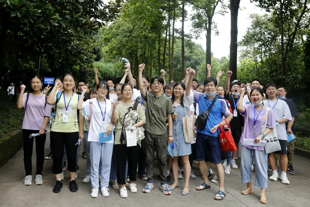 直击高考现场！云阳以最严举措，守护每位考生的梦想！