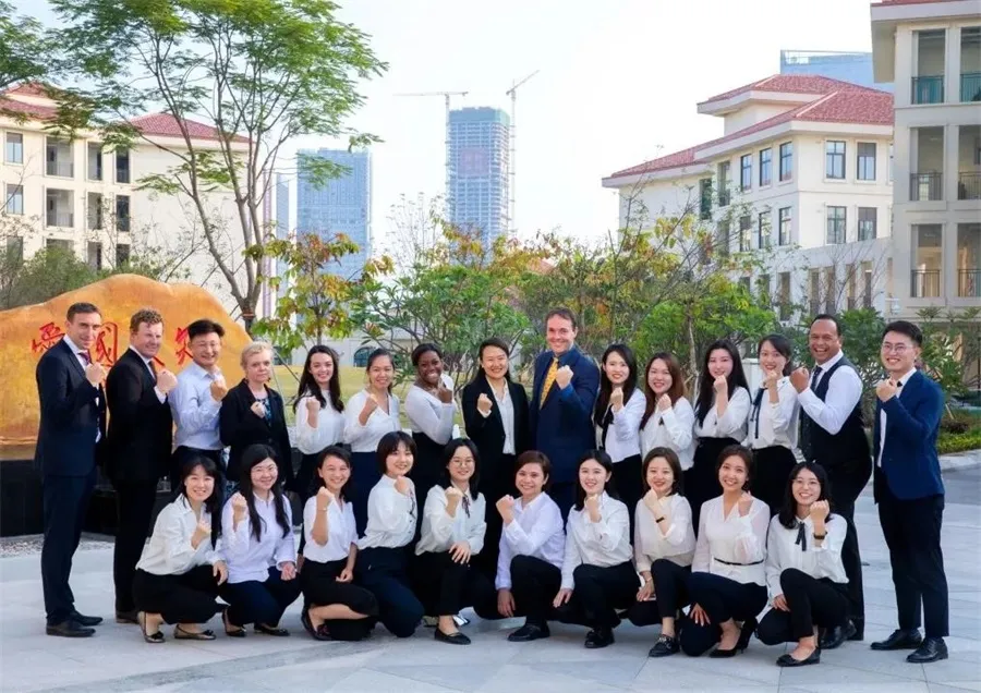 深圳外国语湾区学校