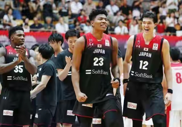 nba为什么不惹日本(在亚篮坛一直被中国压制的日本队，为何能够击败世界强敌法国呢？)