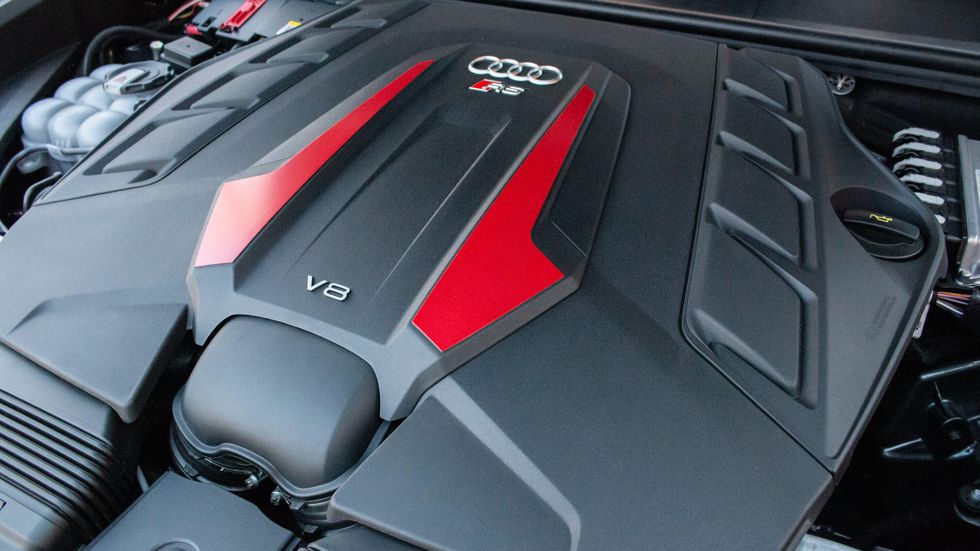 2021款奥迪RS Q8：这是一辆纽北赛道圈速最快的豪华性能SUV