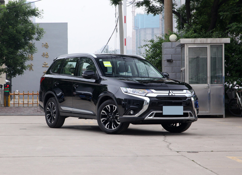 3款性价比高的合资SUV，奇骏、途岳、欧蓝德，你会选择谁？