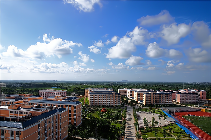 广东一所大学迎来新校区：四方共建，投资52.08亿元，秋季启用