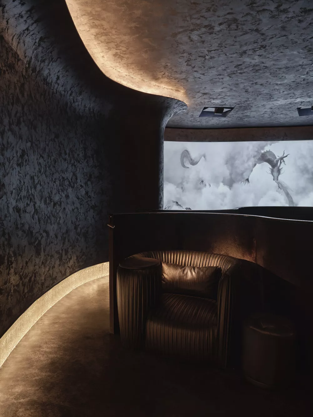 年轻人都爱的「大保健」，店该怎样设计？