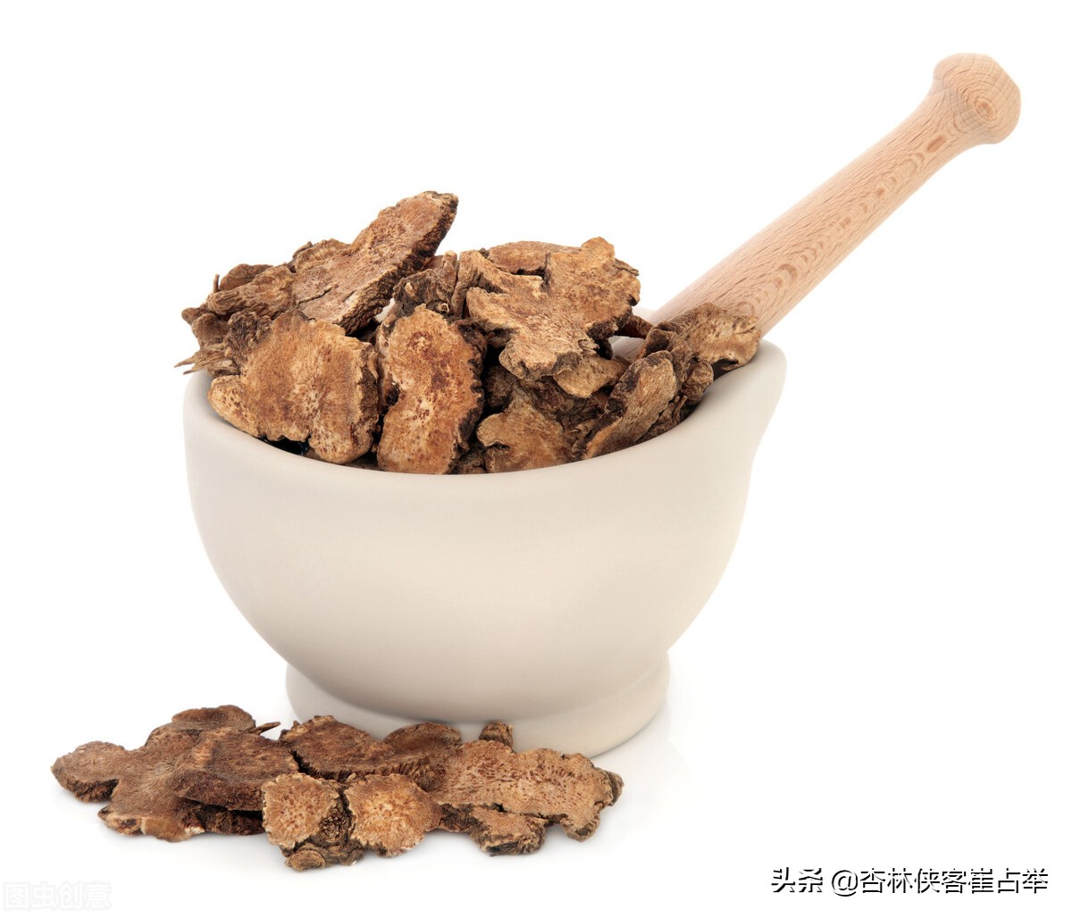 体内有湿热难调怎么办？两味药，助你缓解口苦、脸上出痘的症状
