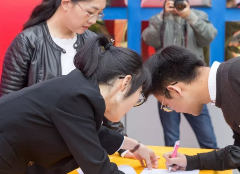 高考英语或被“日语”取代？弯道超车的机会来了，有人欢喜有人忧