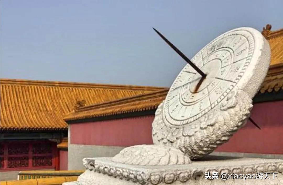 大学校园里最独特的风景——日晷