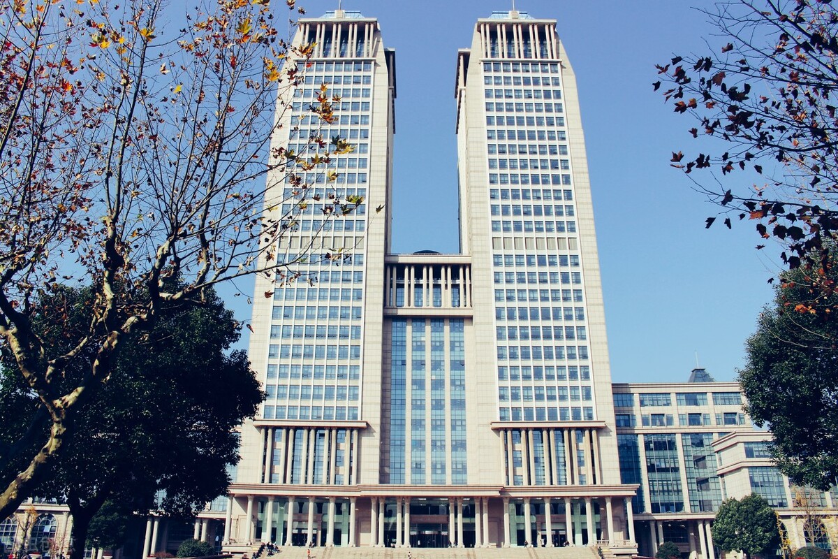 复旦大学官方回应，五大谣言终结，三个问题存疑