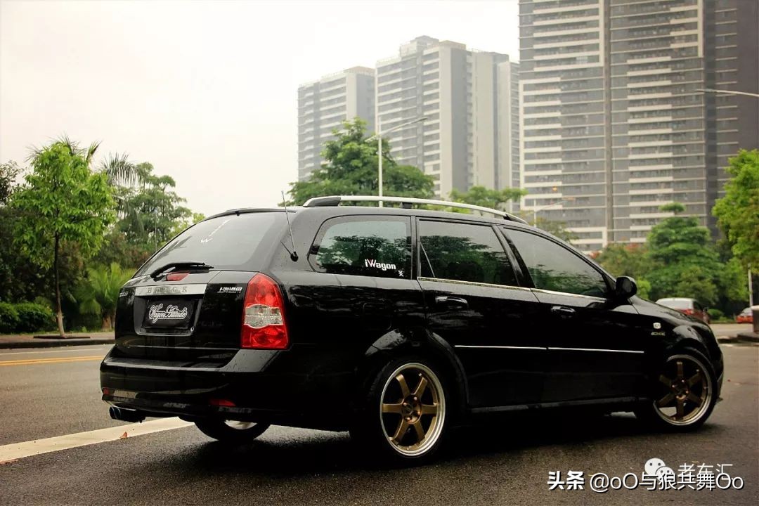这是台很便宜但没有改件的Wagon 别克凯越旅行版