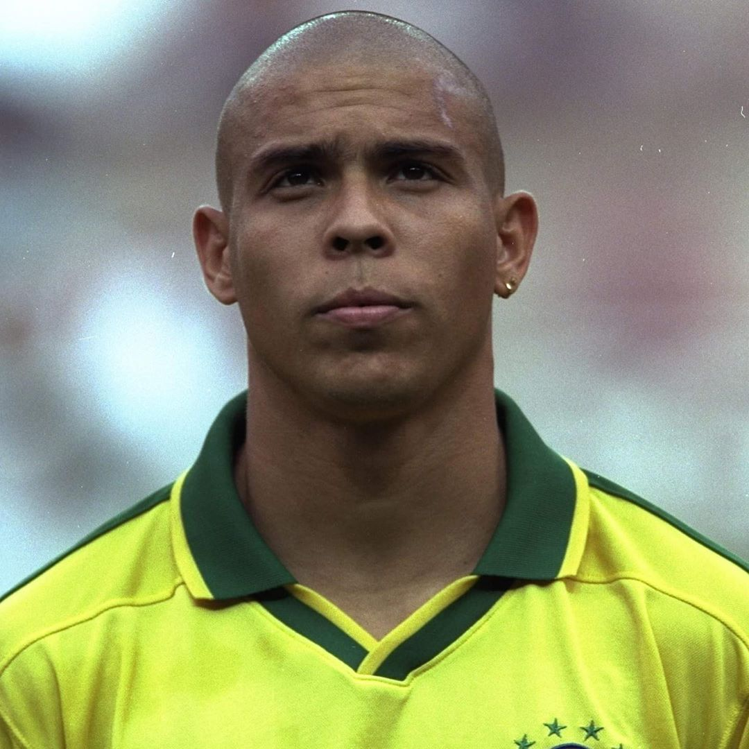 2014巴西首发(巴西队历史上最伟大的7位队长,内马尔只能排第六)