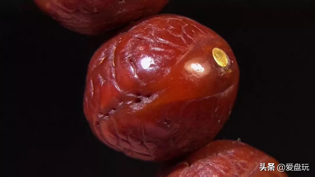 男人手串玩成这样,才叫帅气(虎骨珠子怎么辨别真假) 第5张