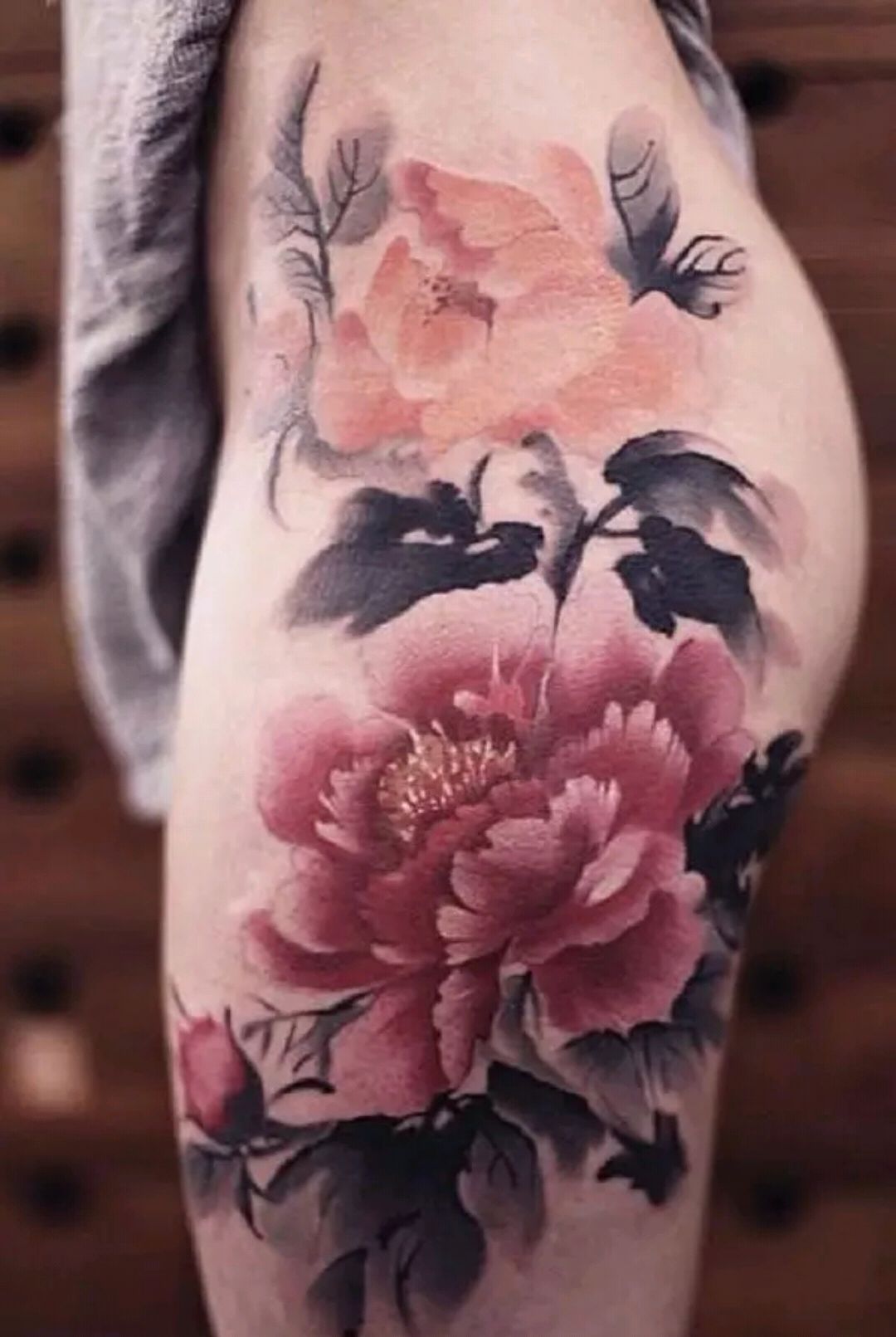 最后各花为摄于武则天的权利斗盛开了,只有牡丹还是枯枝干叶.