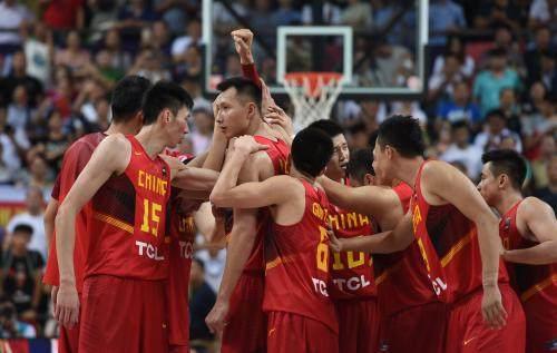 郭艾伦加入哪些nba(后卫8选4！悬念大！郭艾伦领衔进入中国男篮12人大名单)