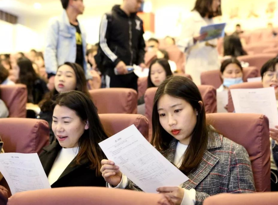 安徽最可惜考生，总分663分却无缘清北，网友：英语凭什么150？